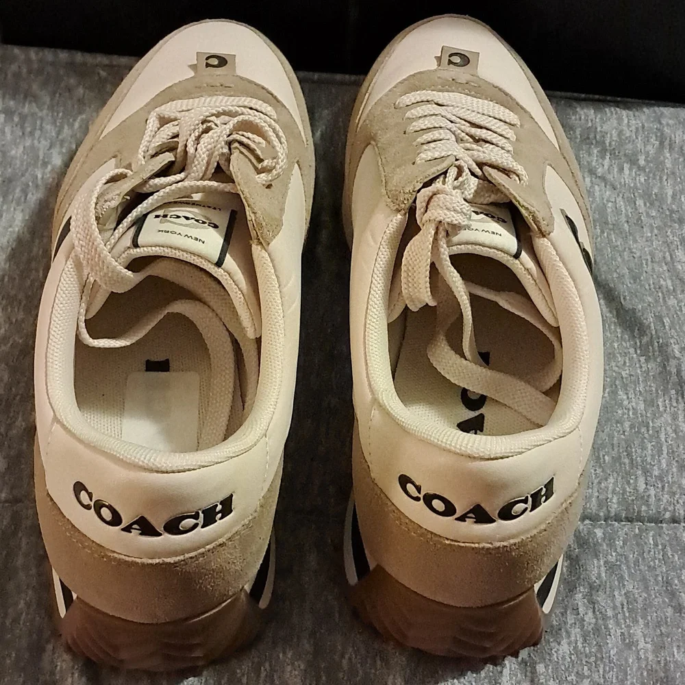 Coach Women's Cream and Navy Blue Classic Sneakers - Picture 2 of 4